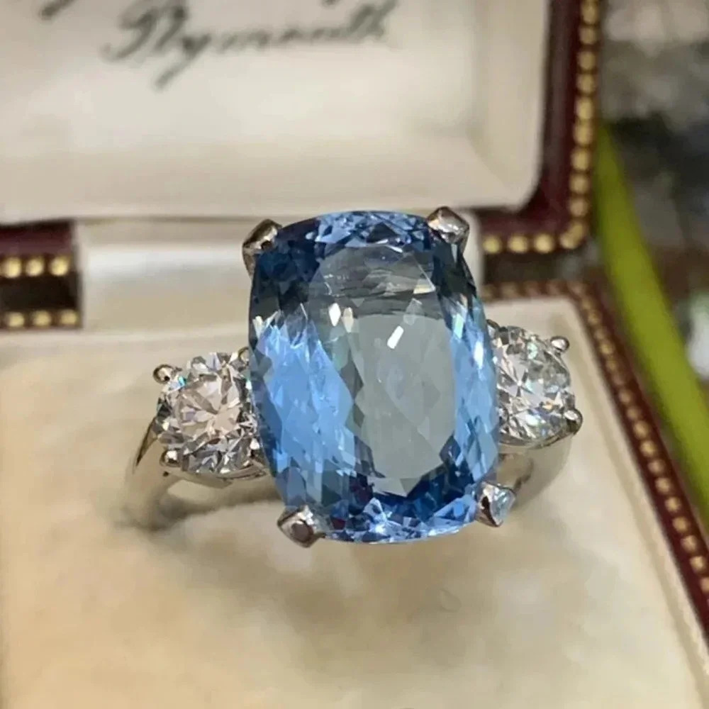 ✨Crystal Clear Large Radiant Cut CZ Silver Plated UNVN12028 - Picture 4 of 6